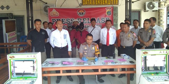 AKBP Benny Ajak Wartawan  Ciptakan Kondisi Aman di Karo