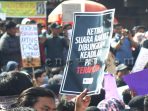 Poster Gejayan Memanggil. Foto Hasby | Rienews.com.