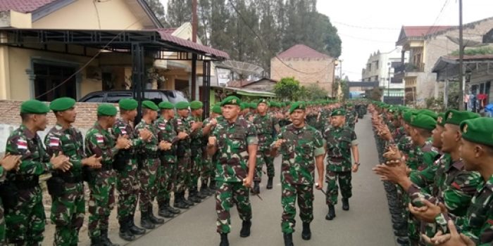 Jelang Operasi Satgas Pamtas RI-PNG, Danpussenif TNI AD Kunjungi Yonif 125 Simbisa