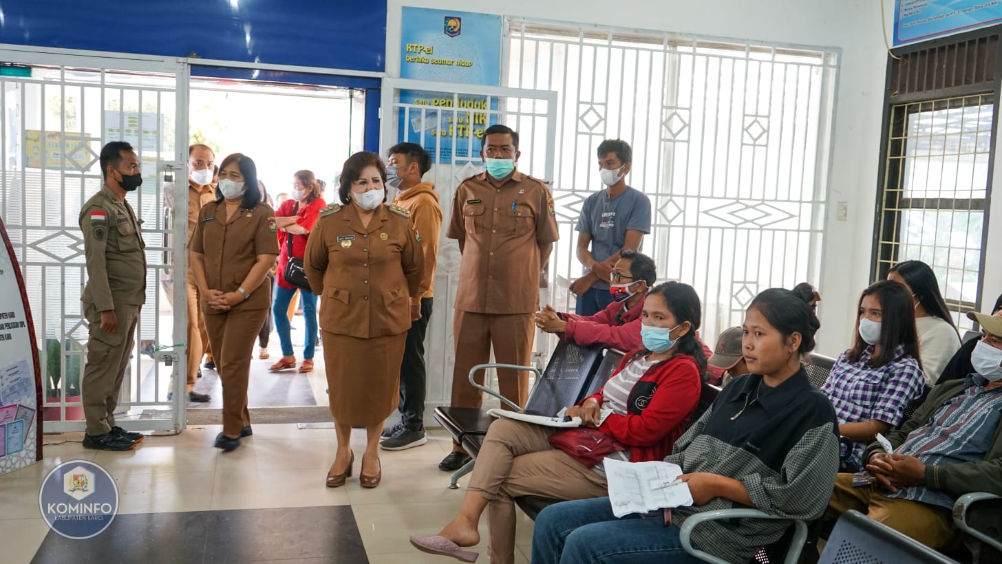 Bupati Karo bersama Wakil Bupati dan jajarannya melakukan Sidak. Foto Istimewa.