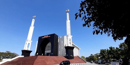 Masjid Islamic Centeer Universitas Ahmad Dahlan. Foto muhammadiyah.or.id.