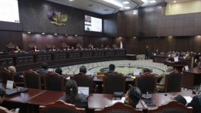 MK Tolak Gugatan Uji Materi Batas Usia Maksimal Capres-Cawapres