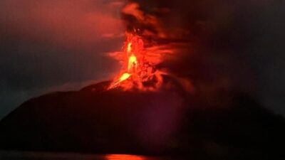 Gunung Raung meletus pada Selasa, 30 April 2024. Foto Magma PVMBG.