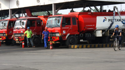 Bangun pabrik bioetanol, Pertamina NRE gandeng PT Sinergi Gula Nusantara (SGN). Foto ilustrasi Rienews.com.