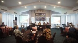 Diskusi buku Giant Pack of Lies 2 dilaksanakan di Yogyakarta pada Sabtu, 26 April 2025. Foto Istimewa.